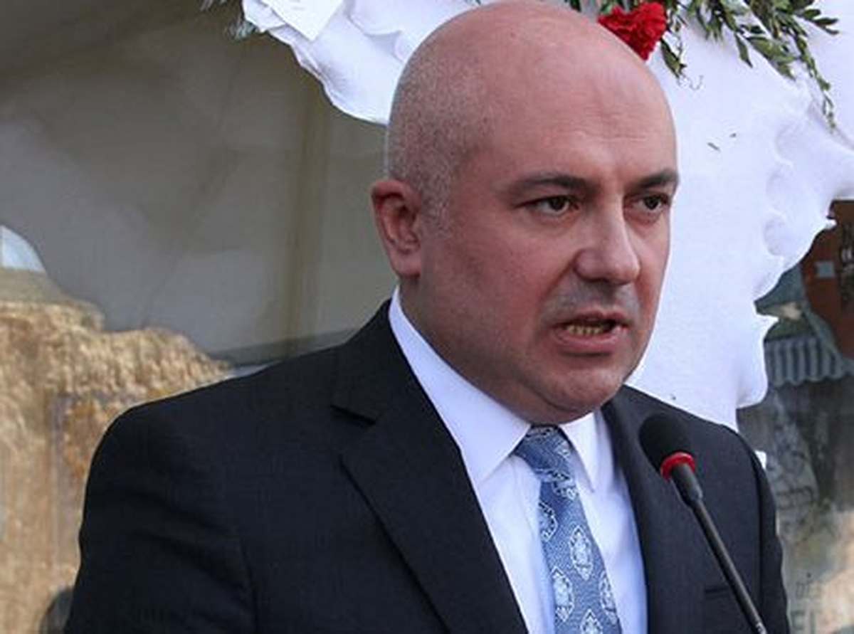 (Ek Bilgilerle) Halk Bankası Genel Müdürü\'nün Eşi de Gözaltında