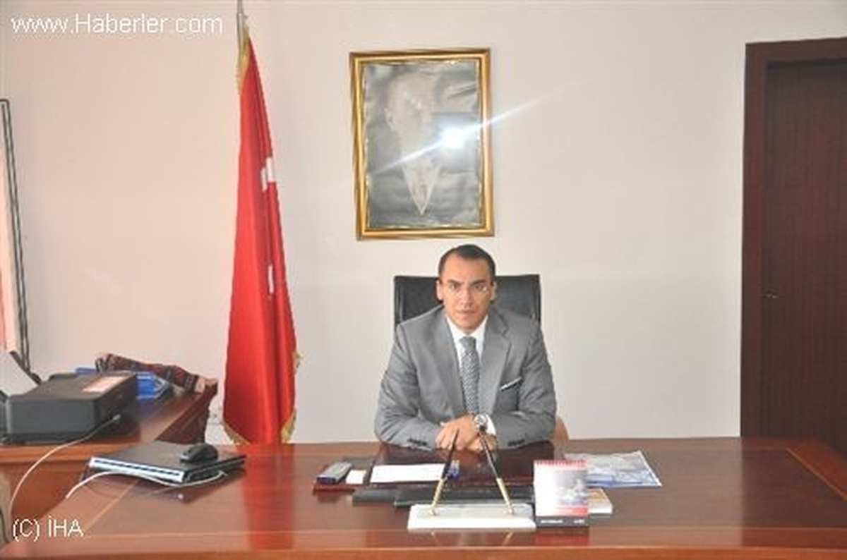 Emet\'te 737 Aileye Kömür Yardımı