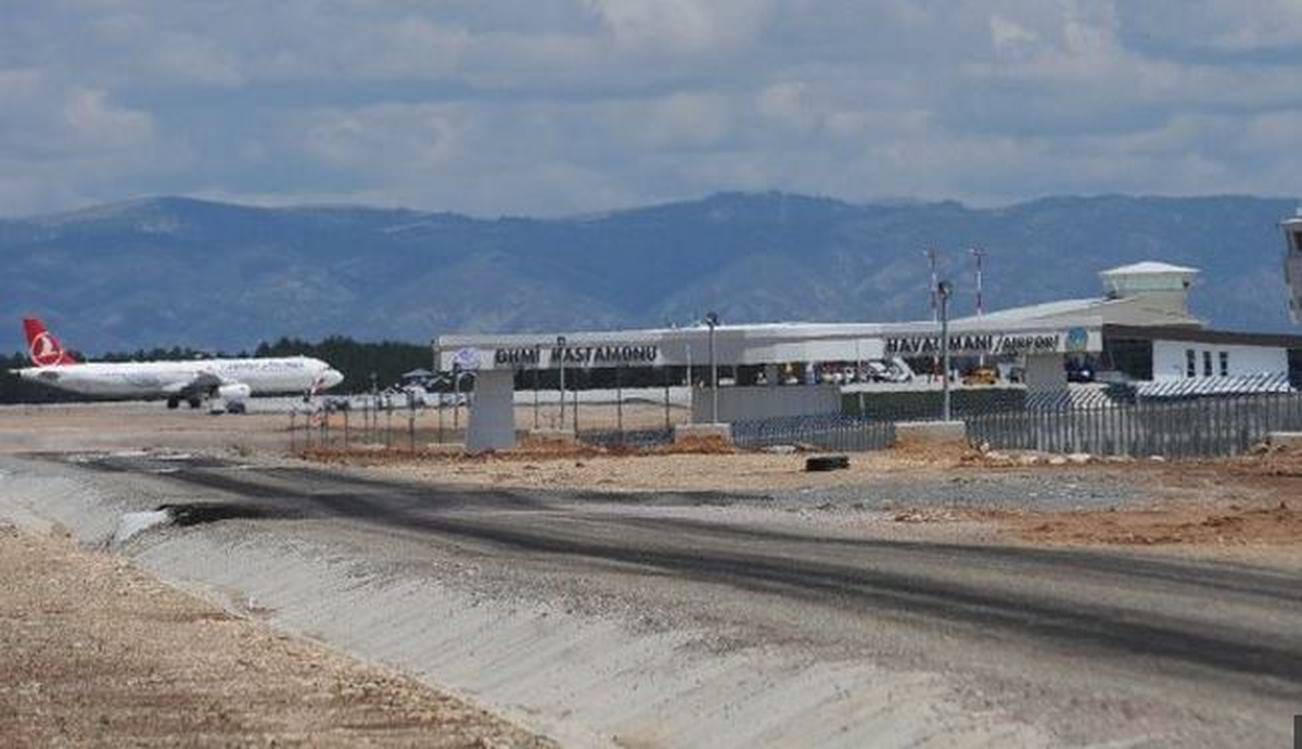 Emin Çınar, Havalimanında İptal Olan Seferleri İçin Soru Önergesi Sundu