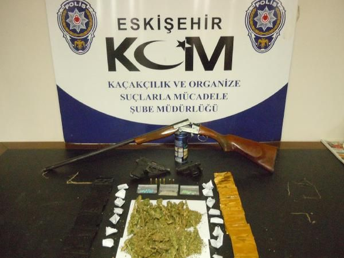 Eskişehir\'de Uyuşturucu Operasyonu