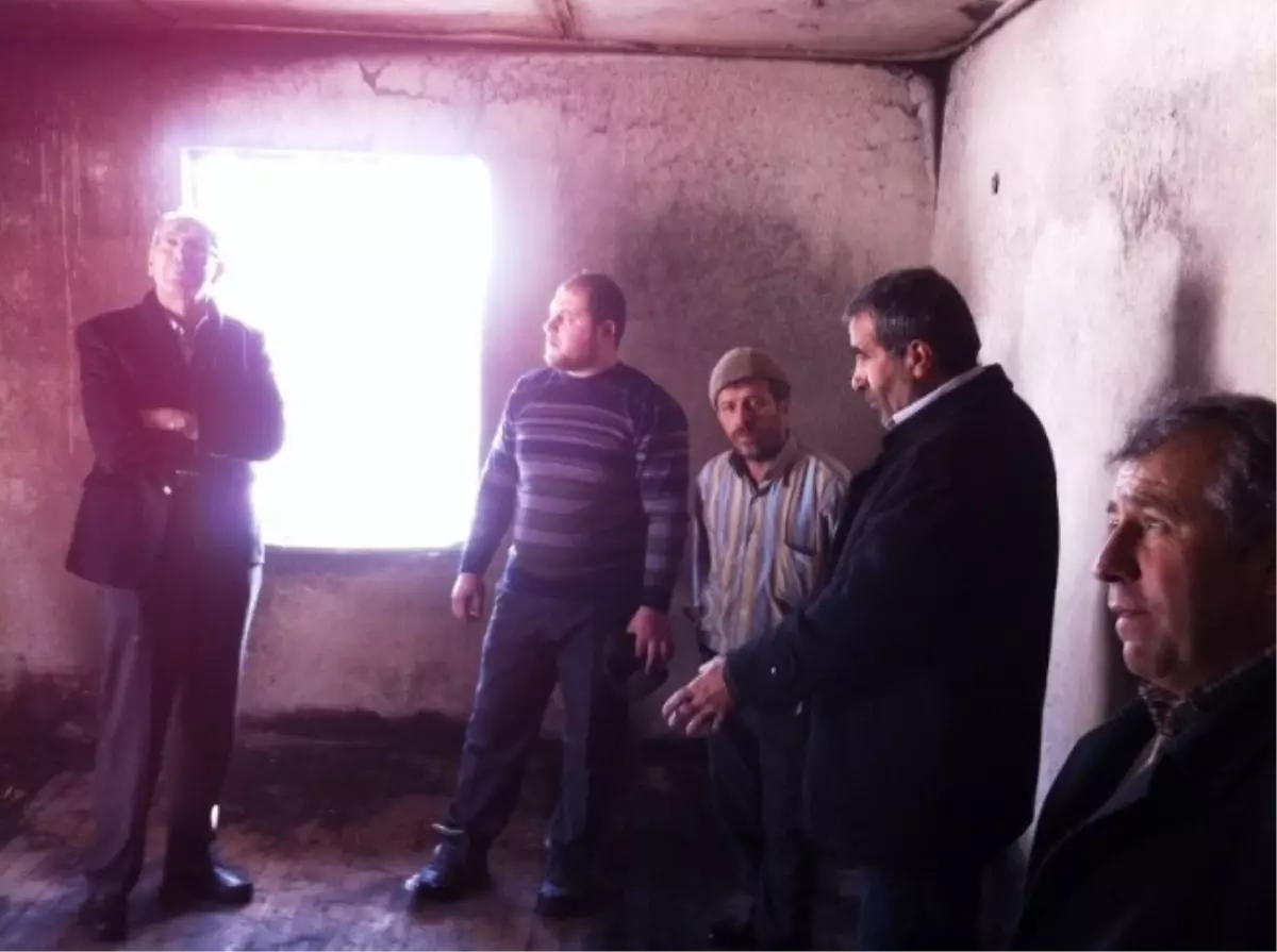 Taraklı'da Evi Yanan İmama Geçmiş Olsun Ziyareti