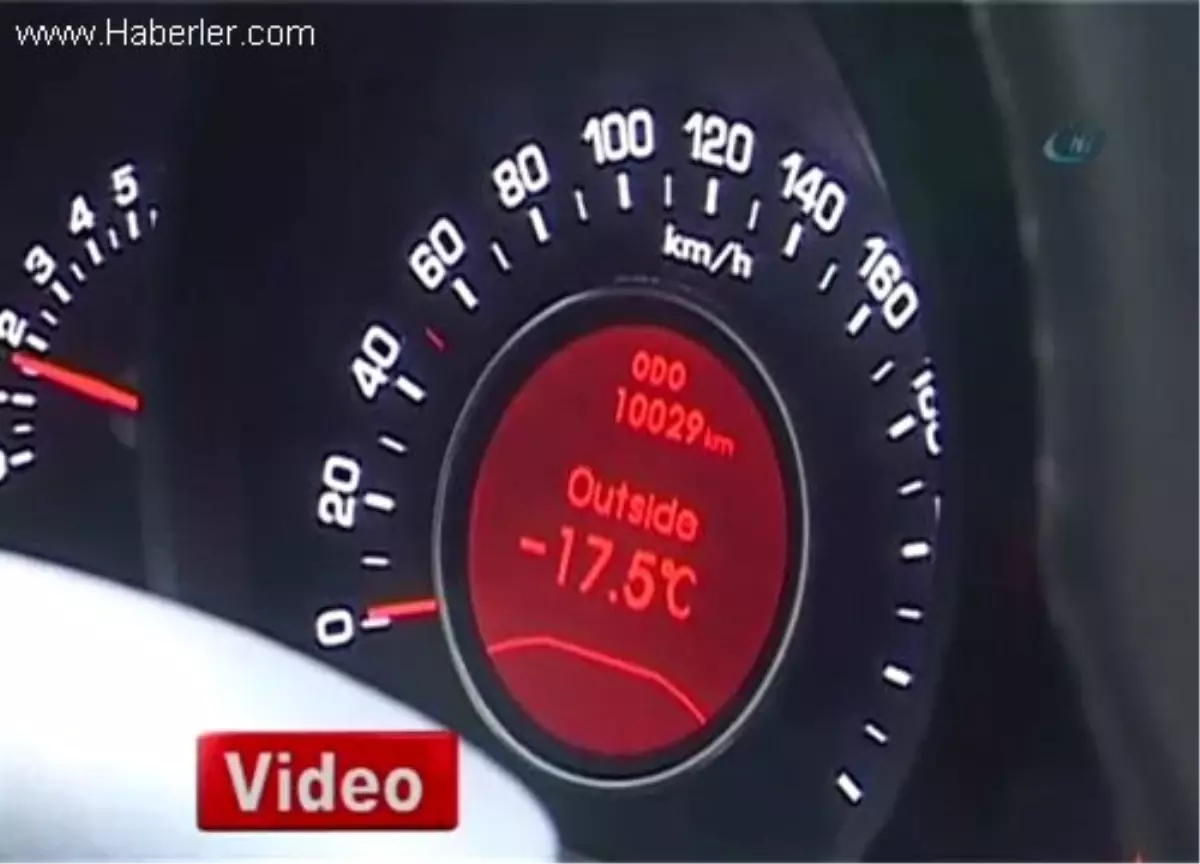 Soğuğa Saç Kurutma Makinesiyle Çözüm Buldular