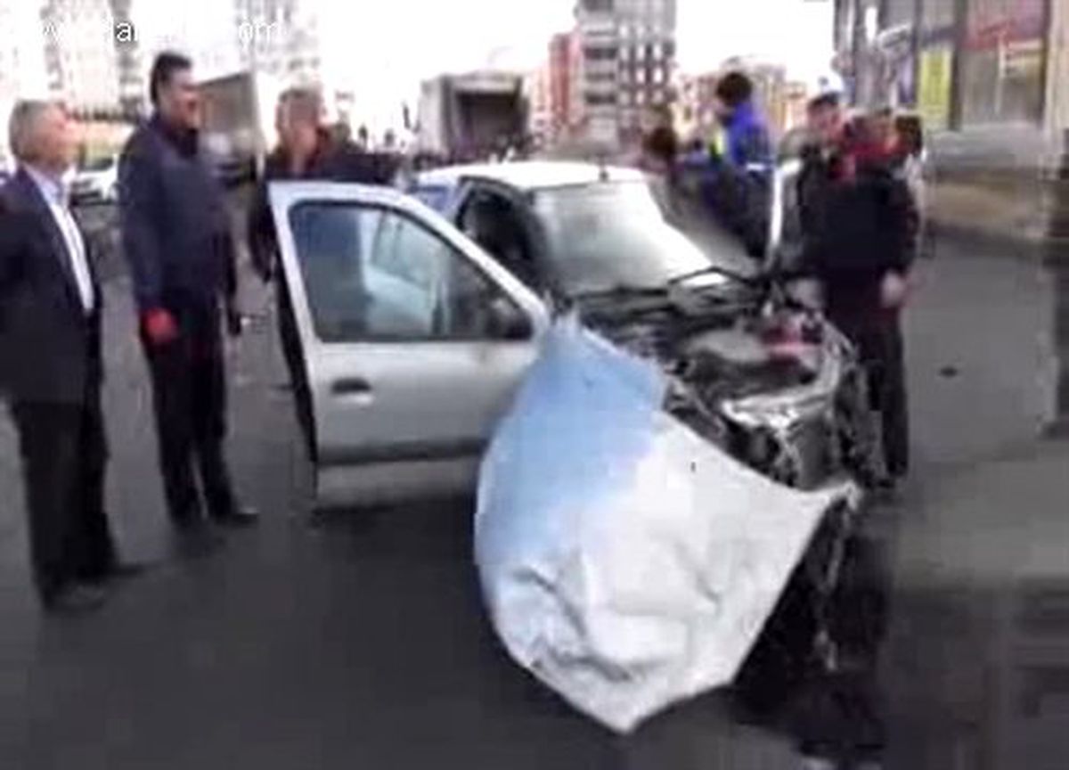 Kazada Yaralanan Bebeğe Polis Şefkati