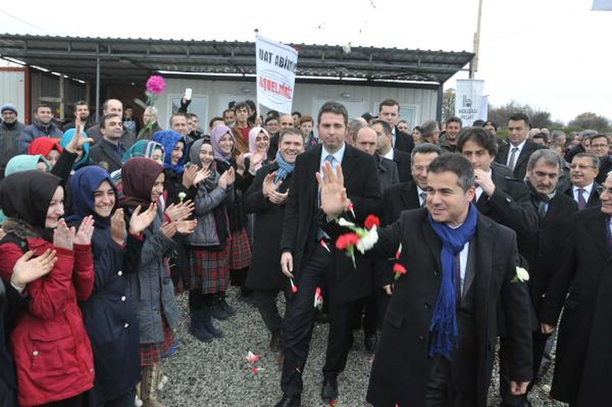 Kılıç: Hala Atatürk Olimpiyat Stadı\'nın Borcunu Ödüyoruz (2)