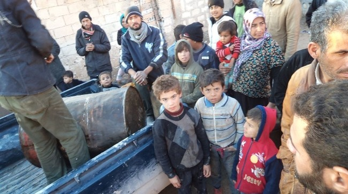 Şanlıurfa İhh Soğuktan Donmak Üzere Olan Suriyelilere Sahip Çıktı