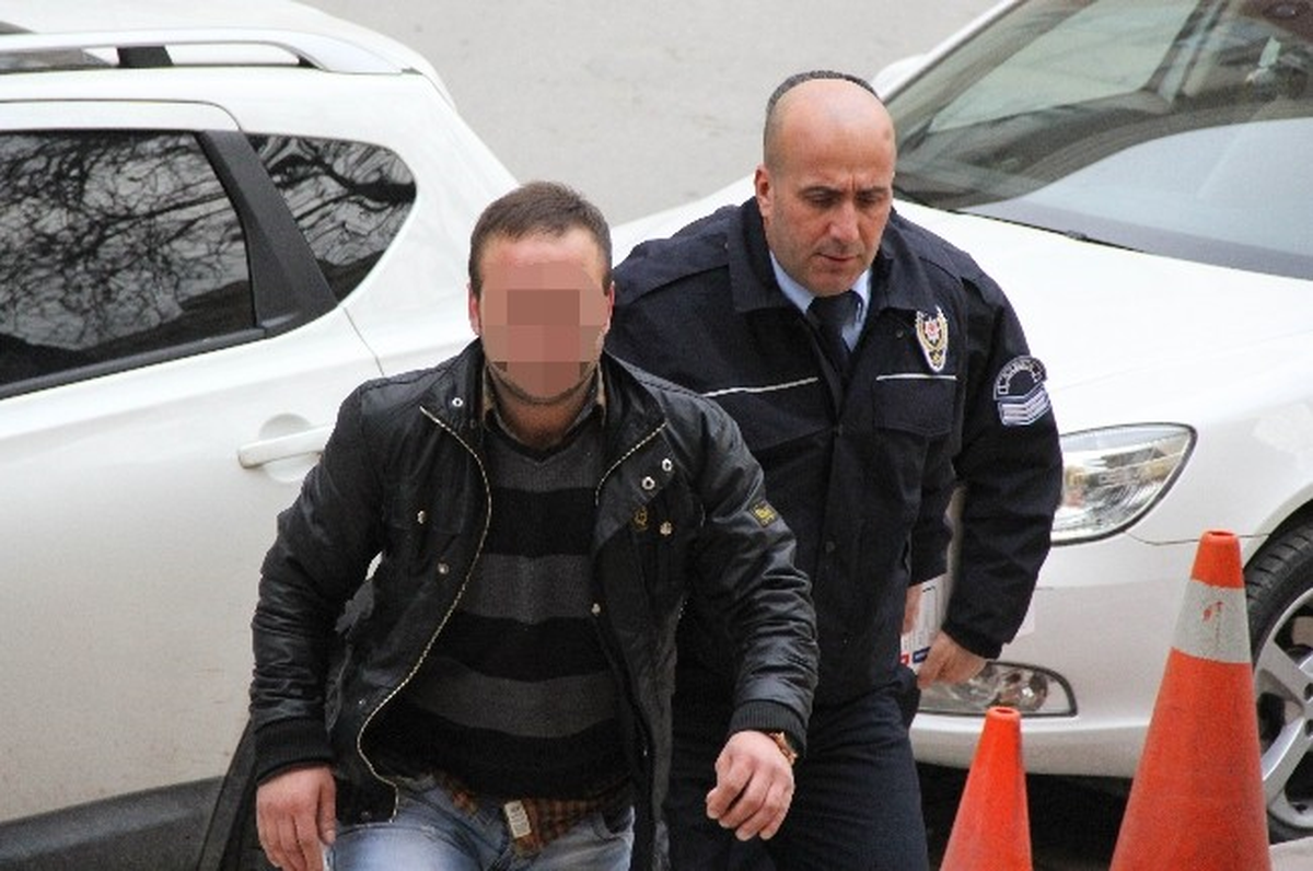 Samsun\'da Tabancayla Yakalanan Genç Gözaltına Alındı