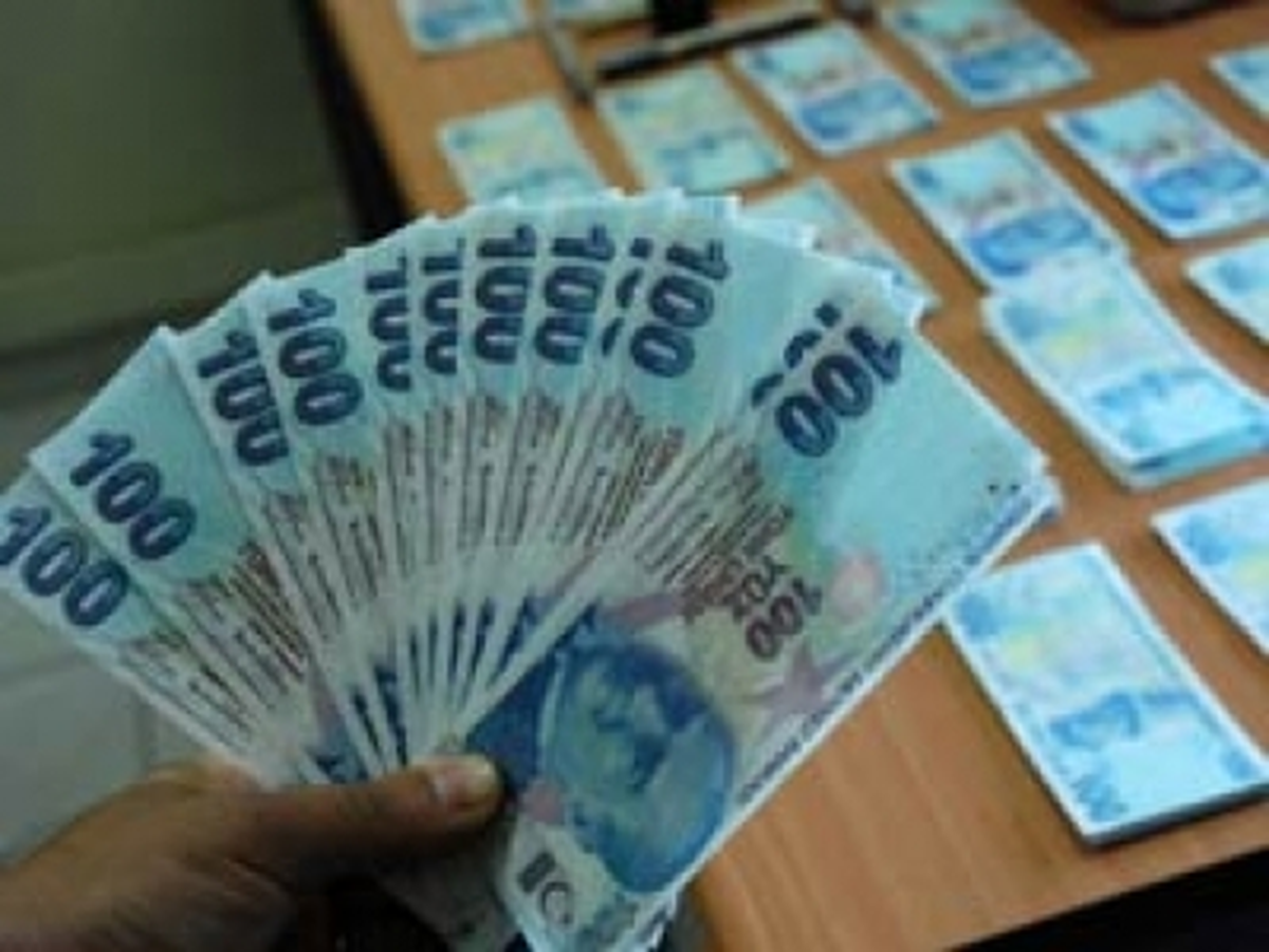 Trabzon\'da Sahte Para Operasyonu: 3 Tutuklama