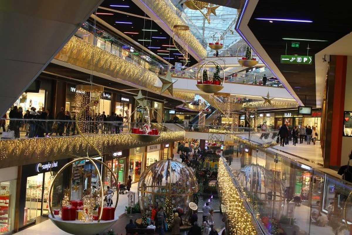 Yeni Yılın Işıltısı Buyaka\'ya Geldi