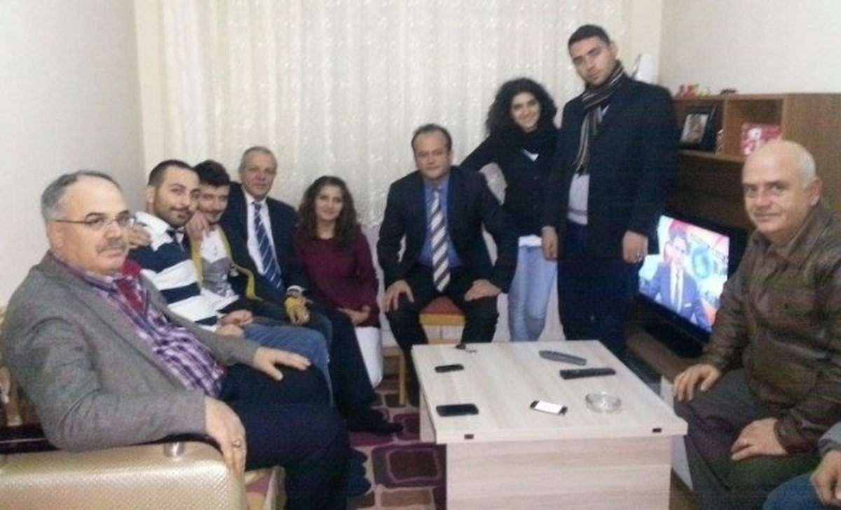 AK Parti\'den Öğrenci Evine Ziyaret