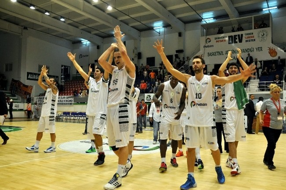 Aliağa Petkim\'de Hedef, Anadolu Efes Galibiyeti