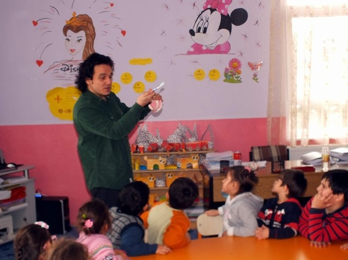Koyulhisar\'da Ağız ve Diş Sağlığı Eğitimi Verildi