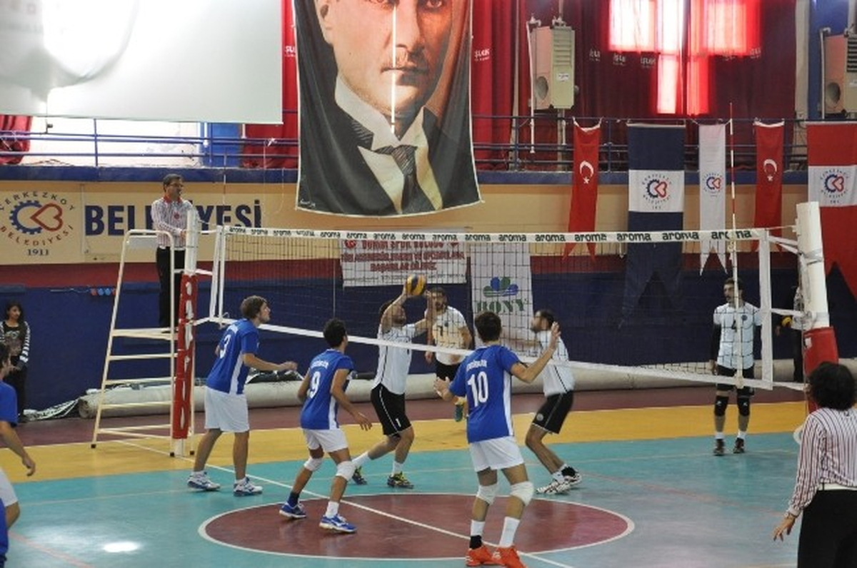 Atatürk İÖO\'nun Serisini Okyanus Koleji Sonlandırdı