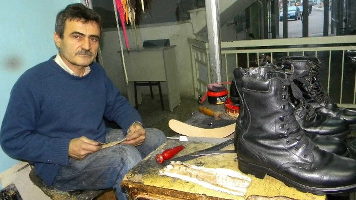 Ayakkabı Tamirciliği de Tarih Oluyor