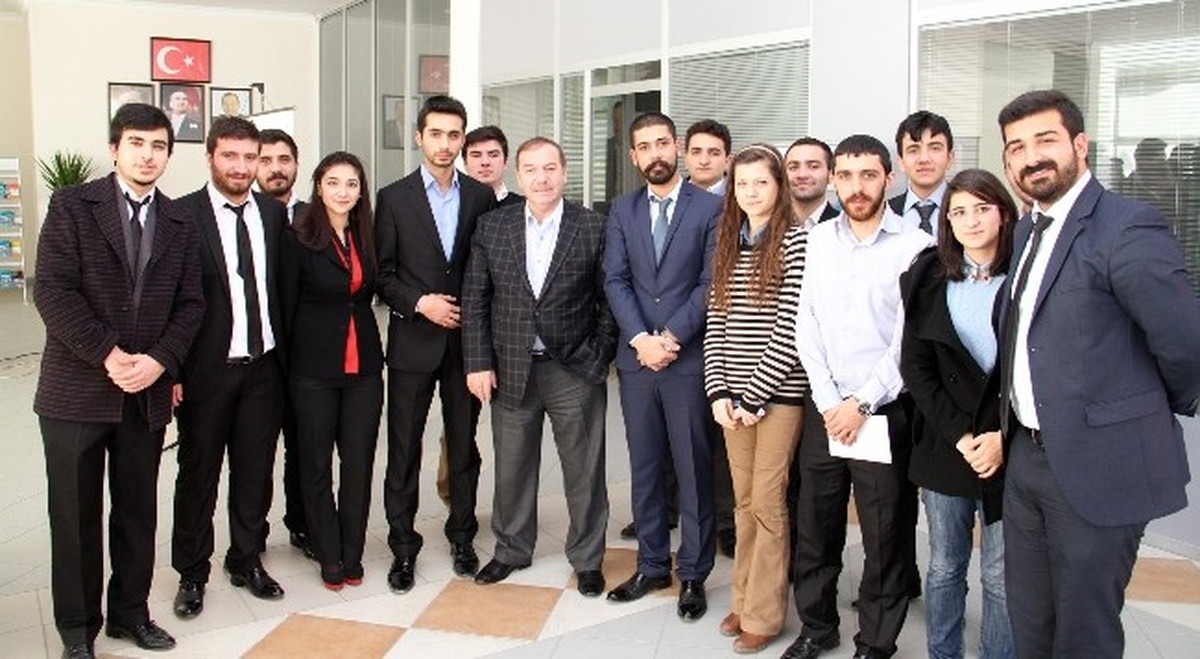 Başkan Kadıoğlu, Esenyurtlu Gençlere Destek Çıktı