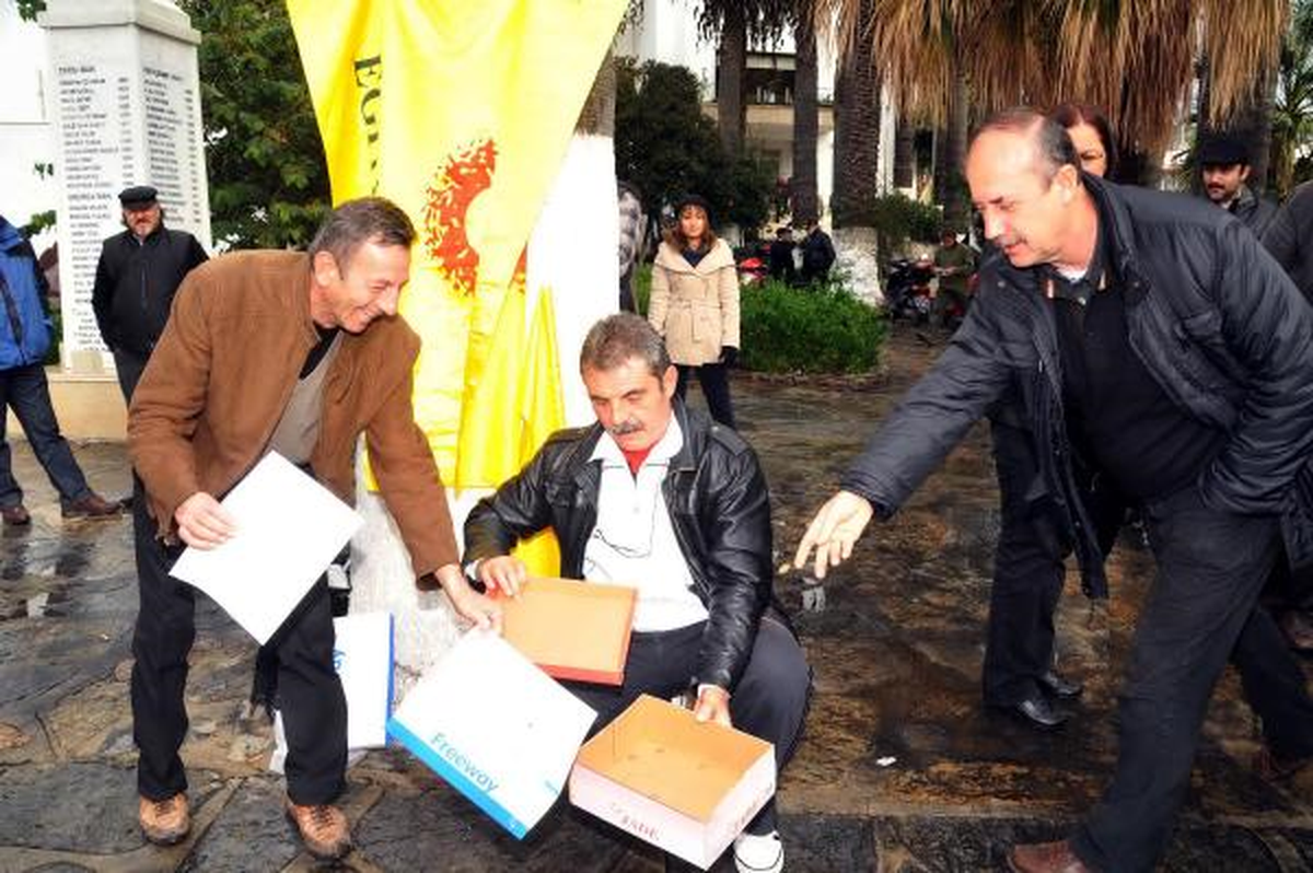 Bodrum\'da Ayakkabı Kutulu Eylem
