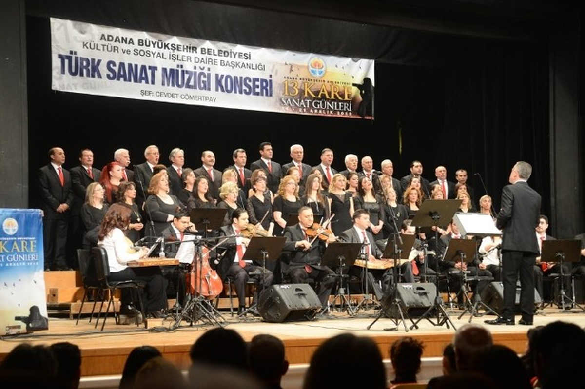 Adana Büyükşehir Korosu\'ndan Türk Sanat Müziği Ziyafeti