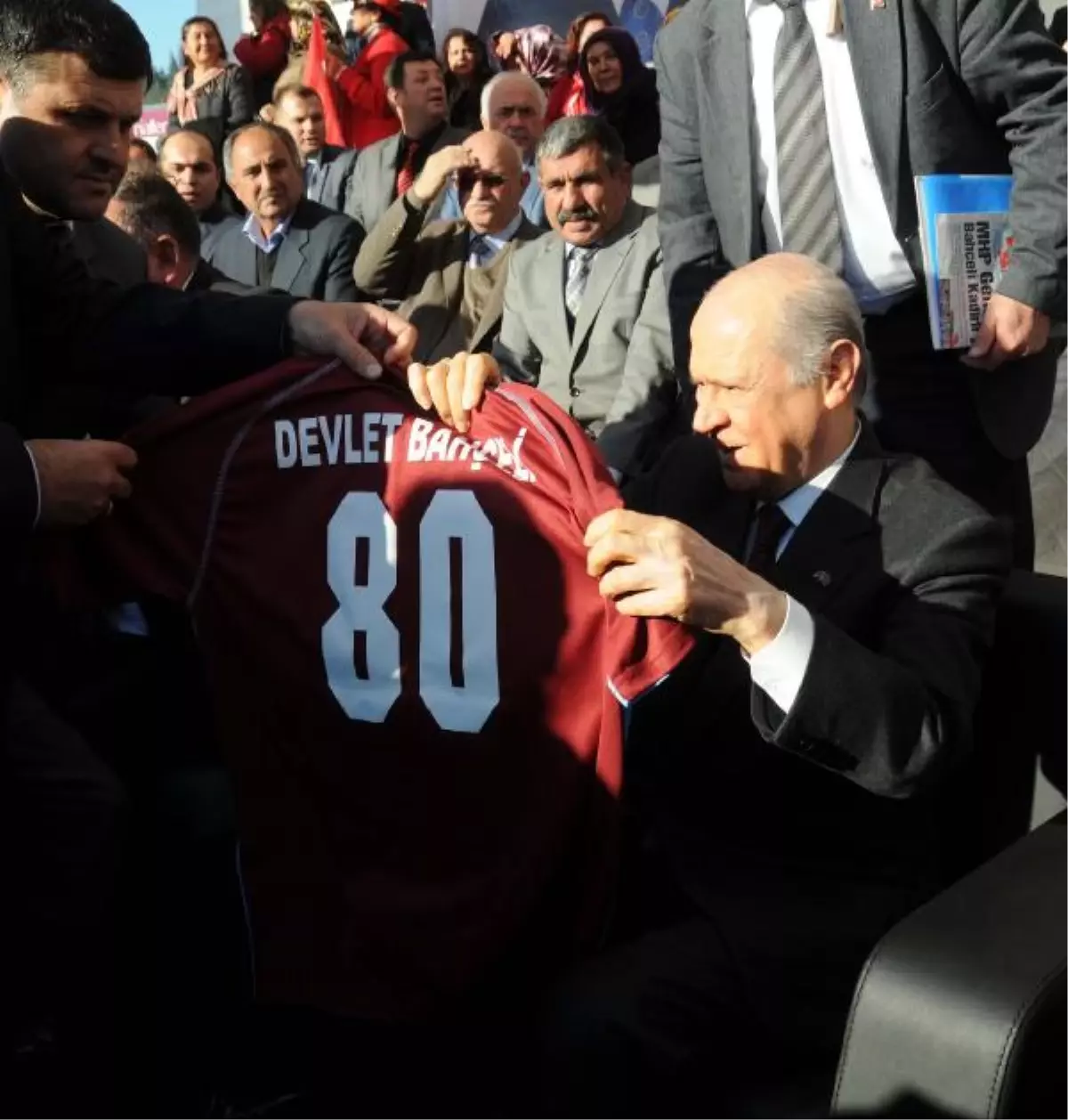 Devlet Bahçeli: Yolsuzluk Tasması Hükümetin Boynuna Geçti