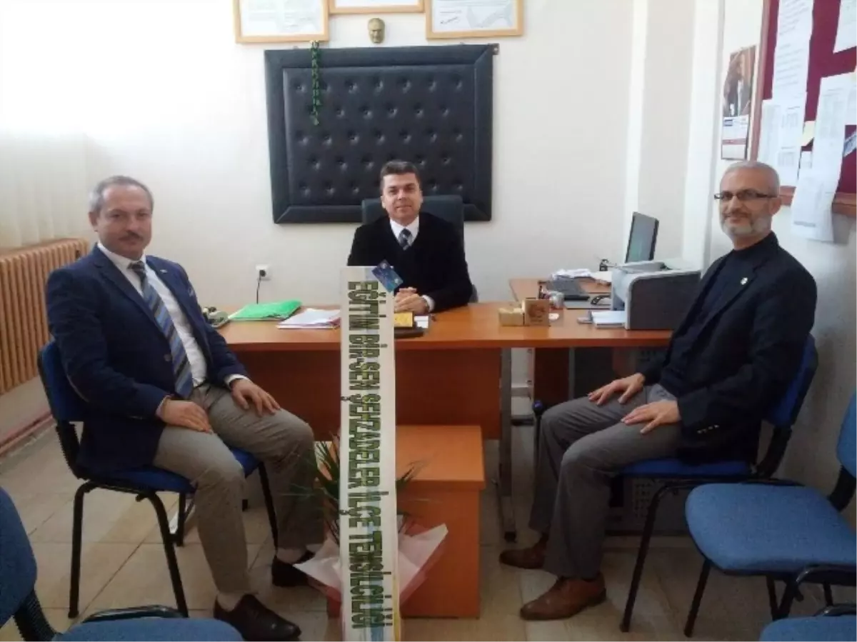 Eğitim Bir-Sen Alan Değişikliğindeki Eksikliklerin Düzeltilmesini İstiyor