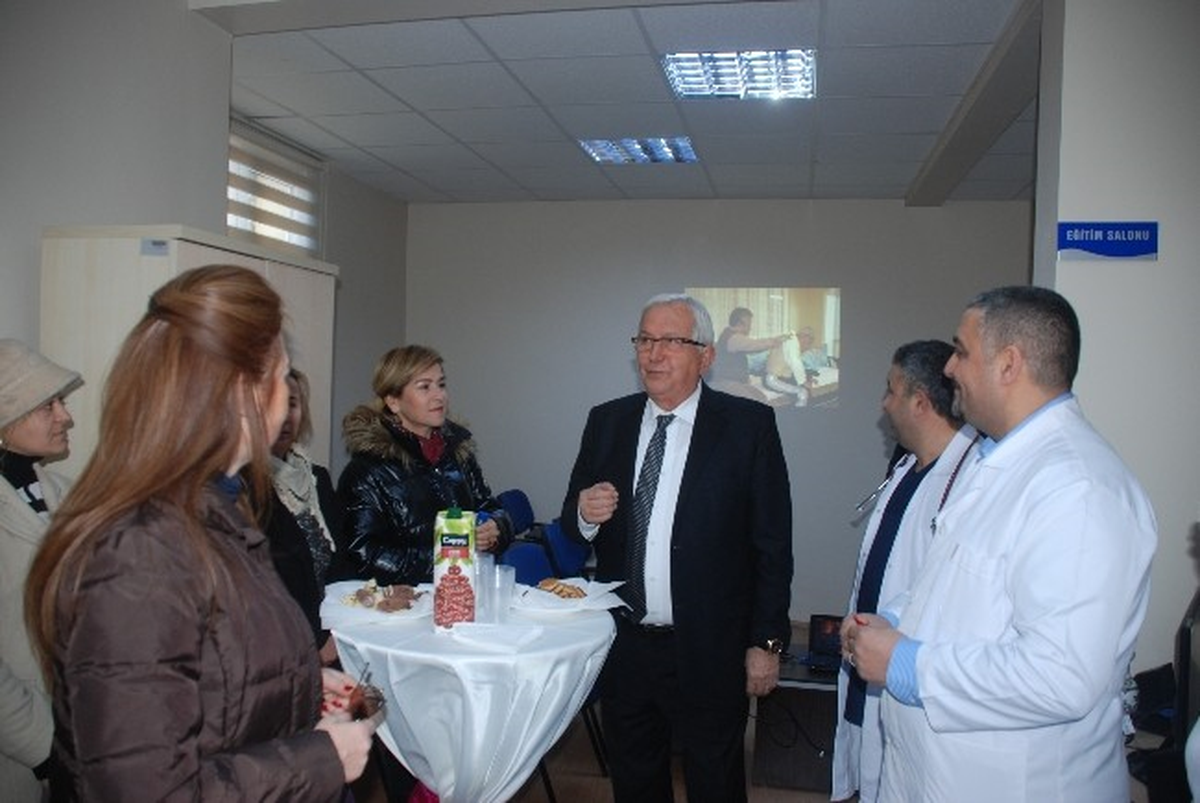 Ereğli Belediyesi'nden 500 Kişiye Evde Sağlık ve Bakım Hizmeti