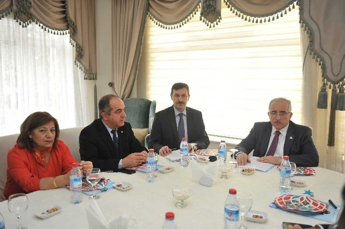 Eskişehir\'de \'2013 Türk Dünyası Kültür Başkenti Danışma Kurulu Toplantısı\'
