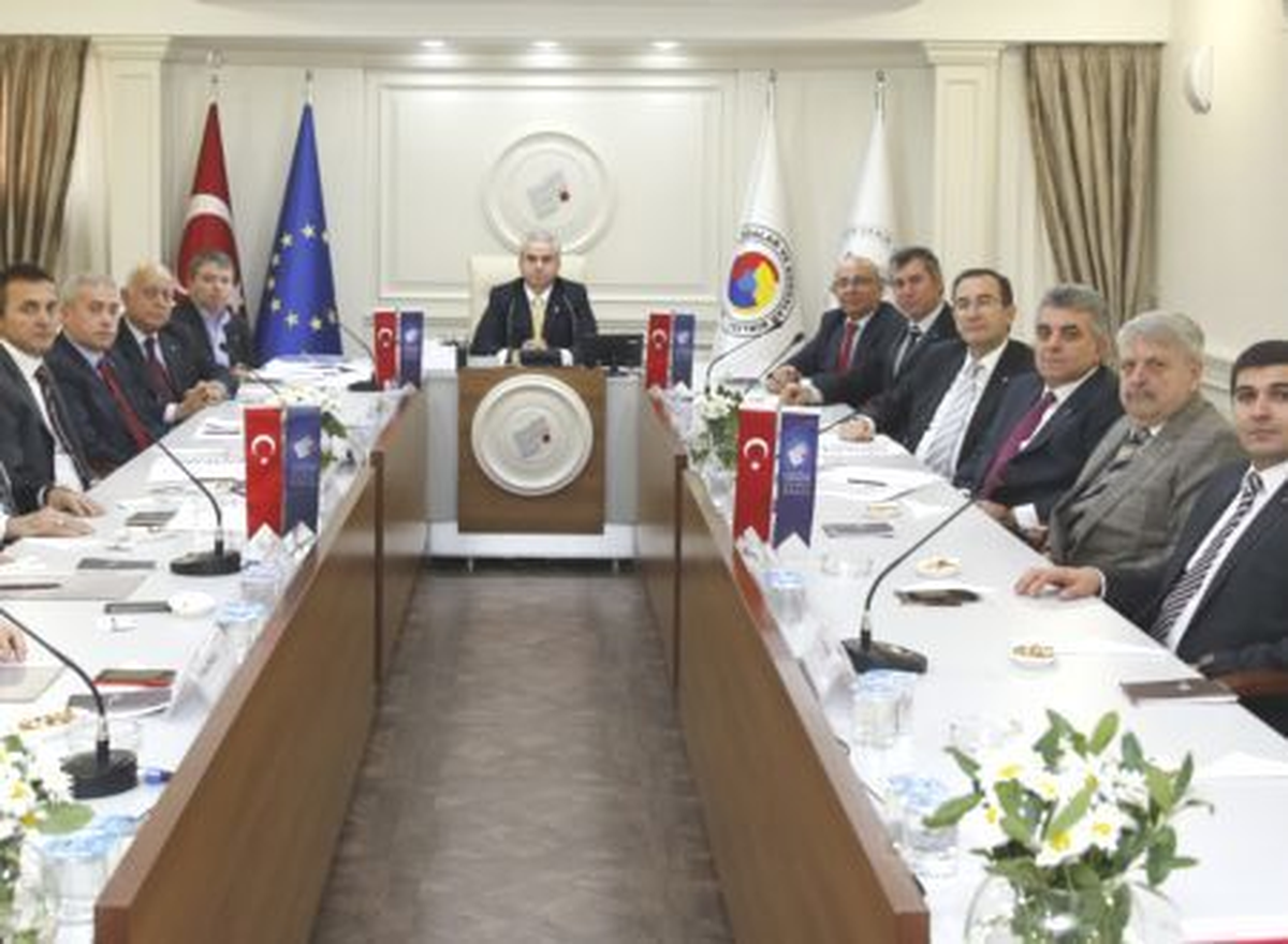 Eto\'da Yeni Başkan Metin Güler