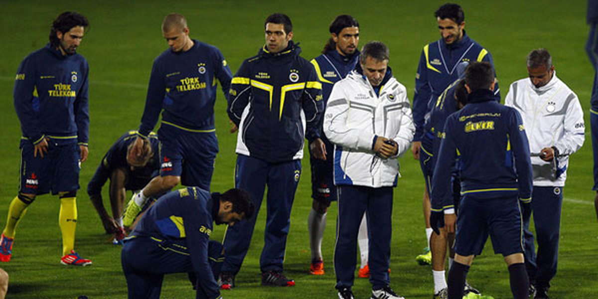 Fenerbahçe\'de Kardemir Karabükspor Maçının Hazırlıkları Sürüyor