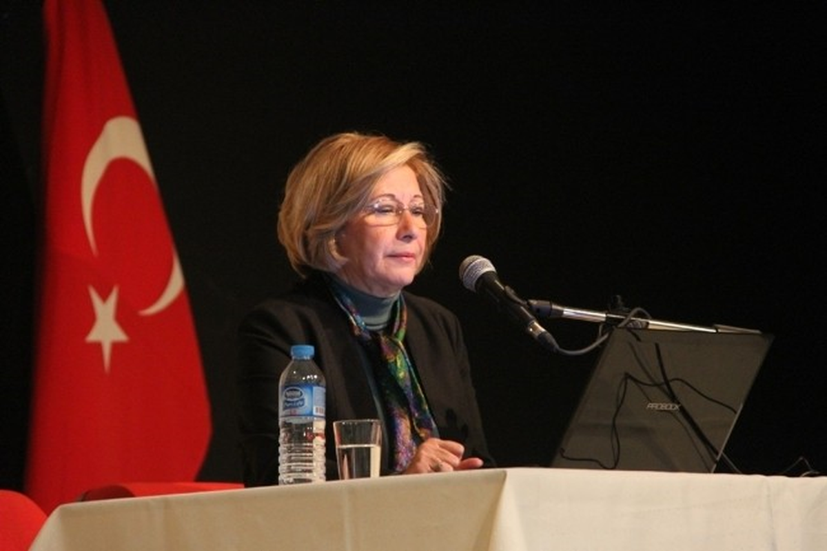 Gaziemir\'de Alzheimer Konuşuldu