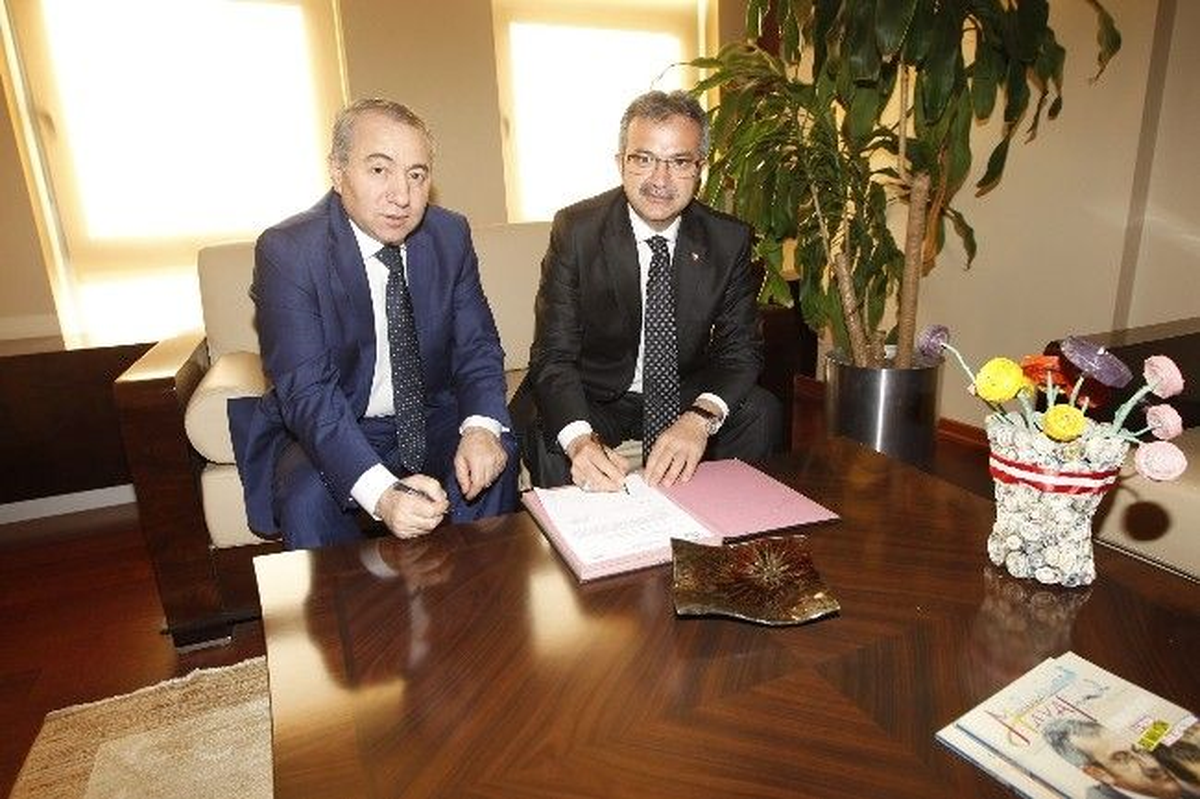 Gebze Belediyesi ve İşkur Arasında İşbirliği Protokolü İmzalandı
