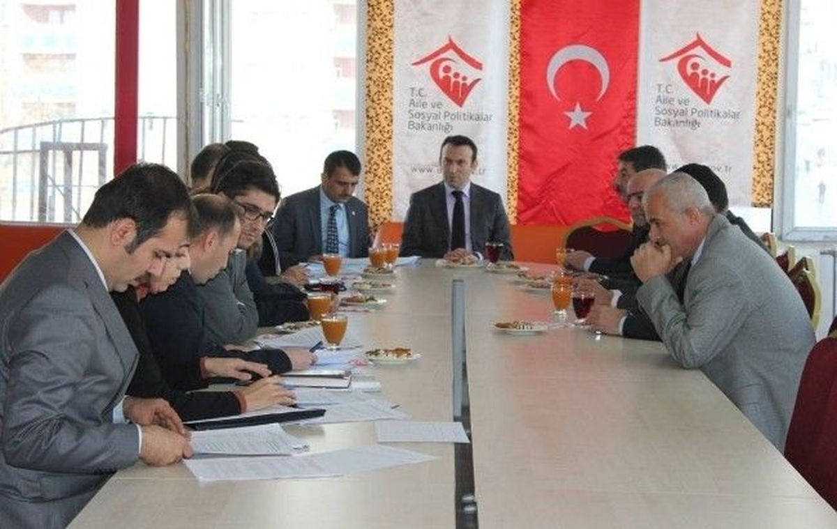 Hakkari\'de, "Çocuk Koruma Kanunu" Toplantısı