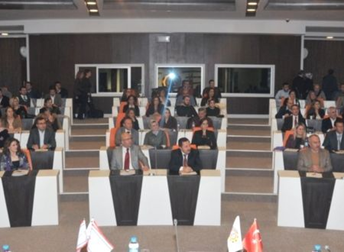 "İletişim Üzerine Söylenecek Çok Şey Var" Toplantısı