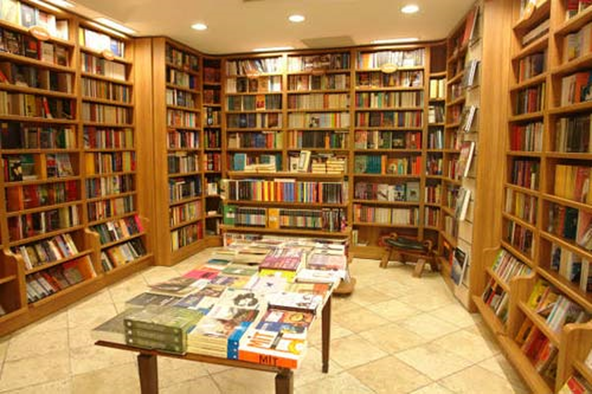 Kadirli\'de Kitap Sergisi