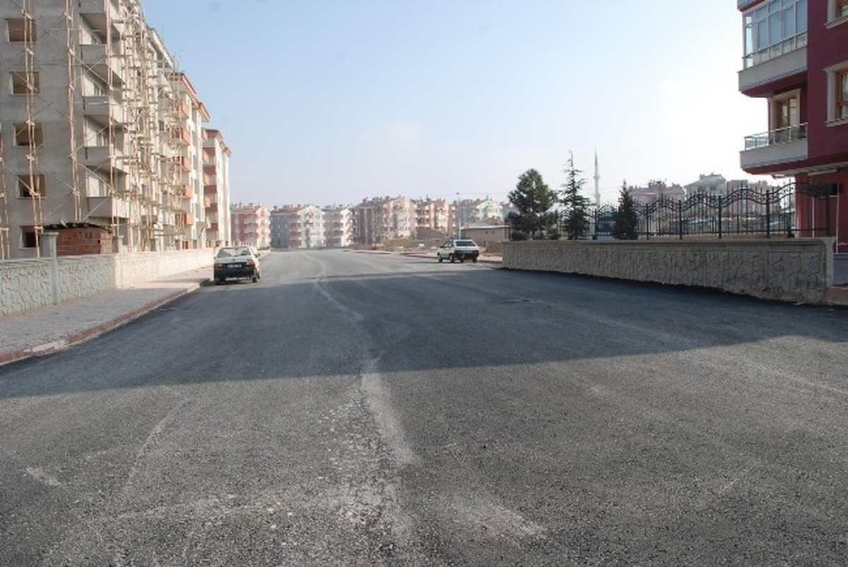 Karatay\'da Cadde ve Sokaklar Genişletildi