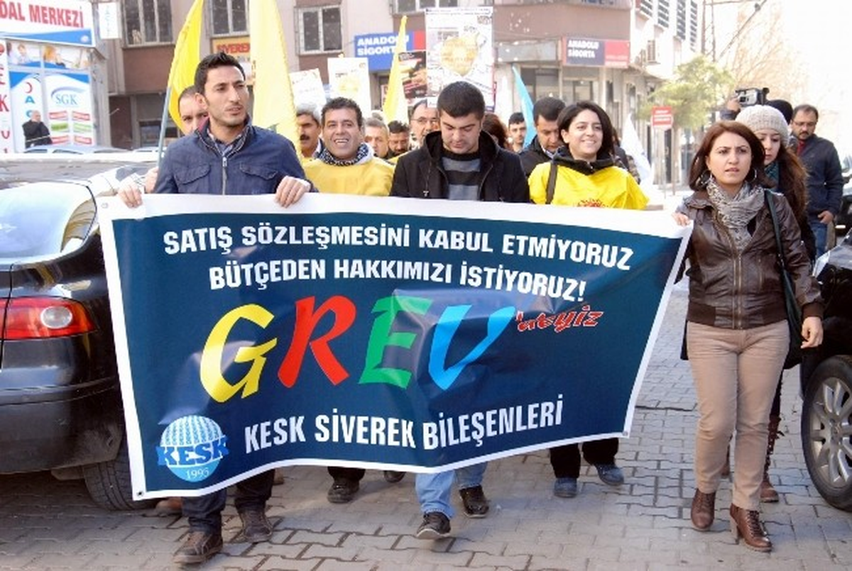 Kesk Bütçeyi Protesto Etti