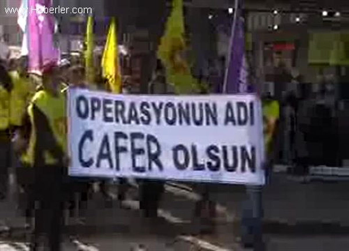Kesk Eyleminde Ayakkabı Kutularından \'Artık Yeter\' Kartları Çıktı