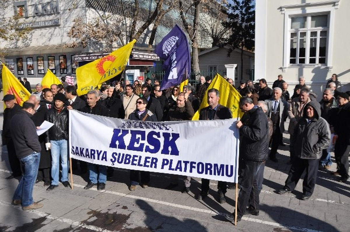 Kesk Üyeleri Yine Meydandaydı