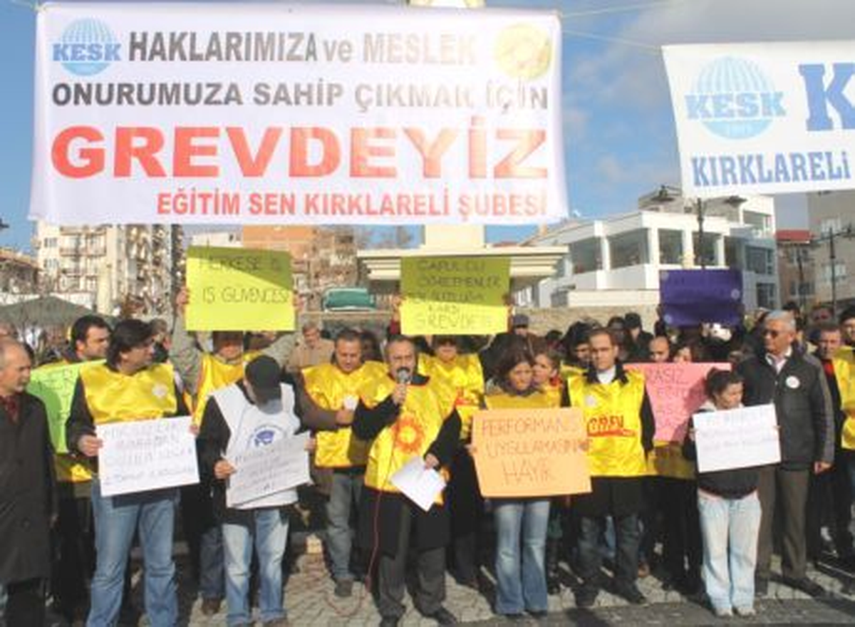 Meslek Örgütlerinin Hizmet Vermeme Kararı