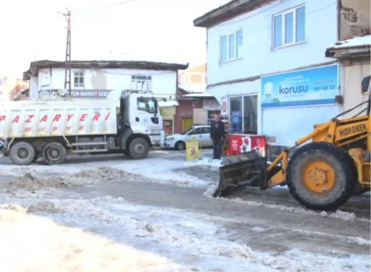 Pazaryeri\'nden Kısa Kısa