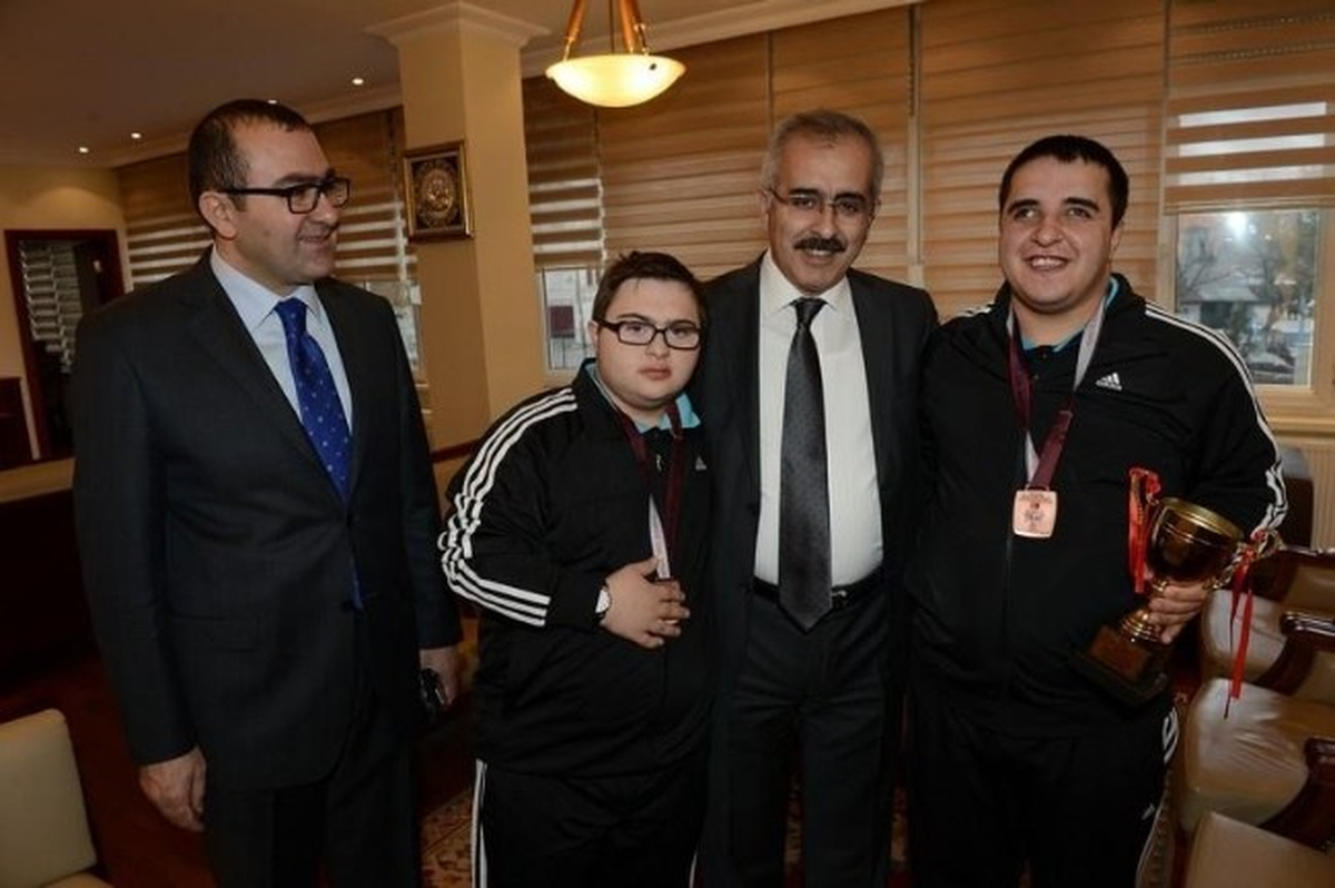 Şampiyonadan Madalya ile Döndüler