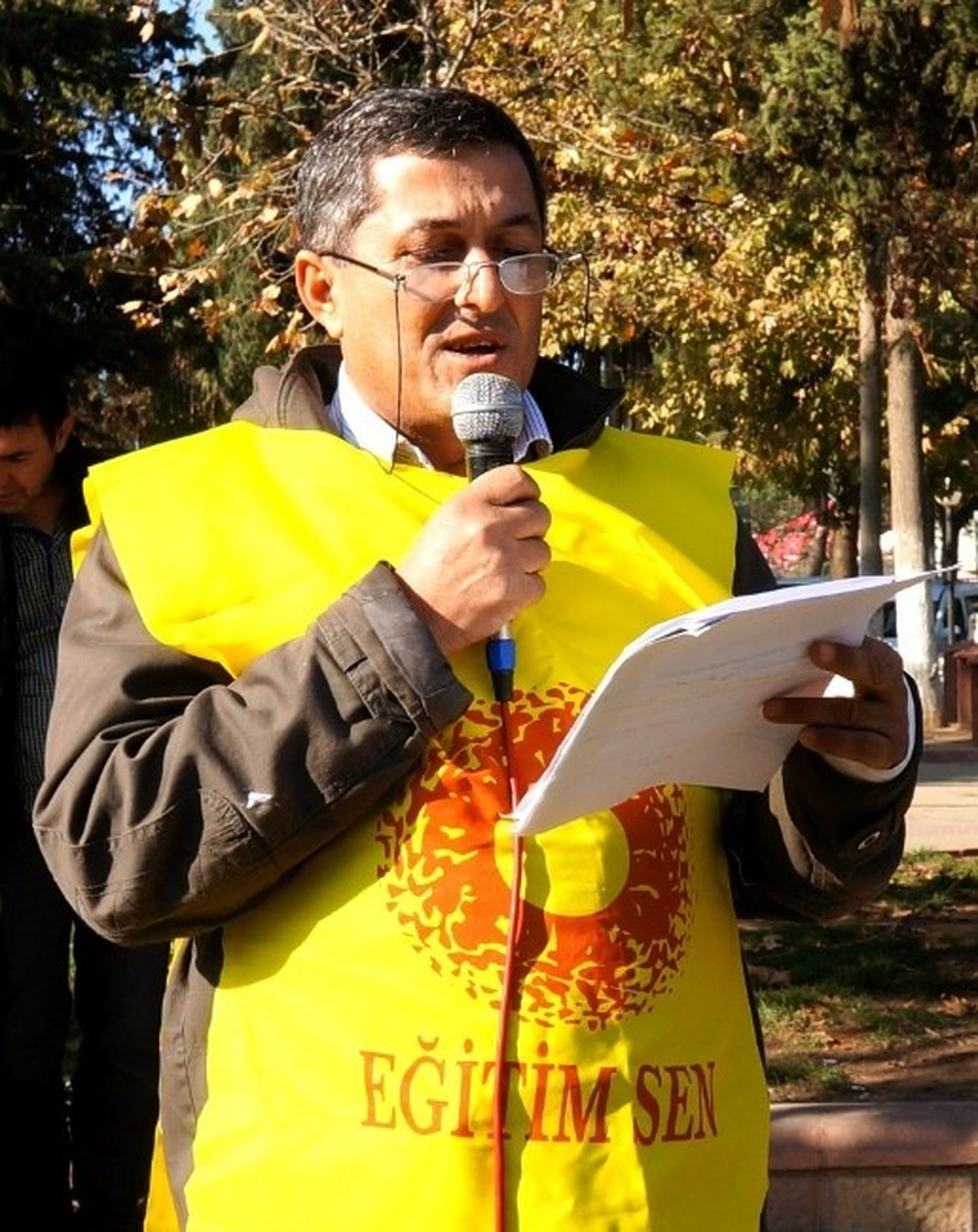 Sarıgöl Eğitim-Sen Şubesi\'nden Basın Açıklaması