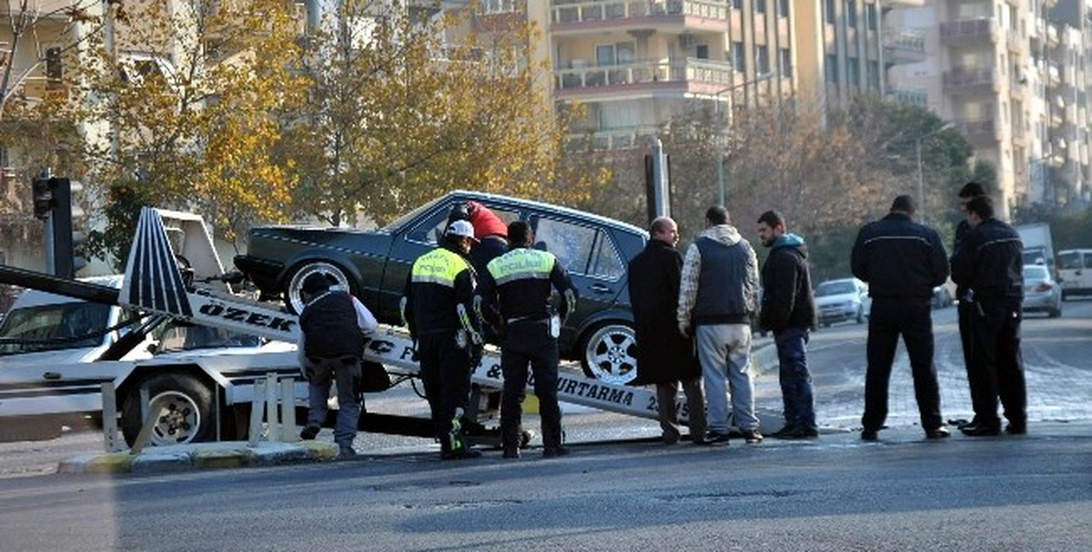 Seyir Halindeki Araç Alev Aldı