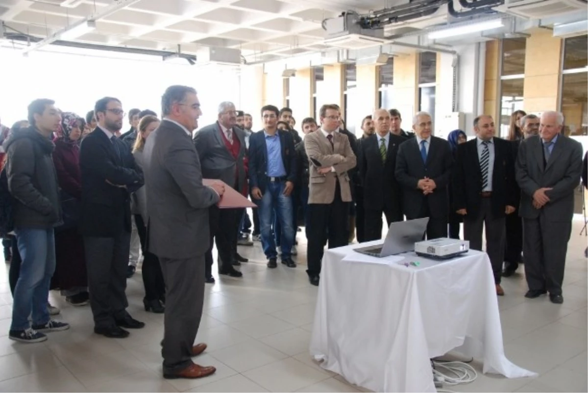 Tekirdağ Namık Kemal Üniversitesi\' Nde "Başbakanlık Osmanlı Arşivi\'nde Tekirdağ" Konulu Sergi Açıldı