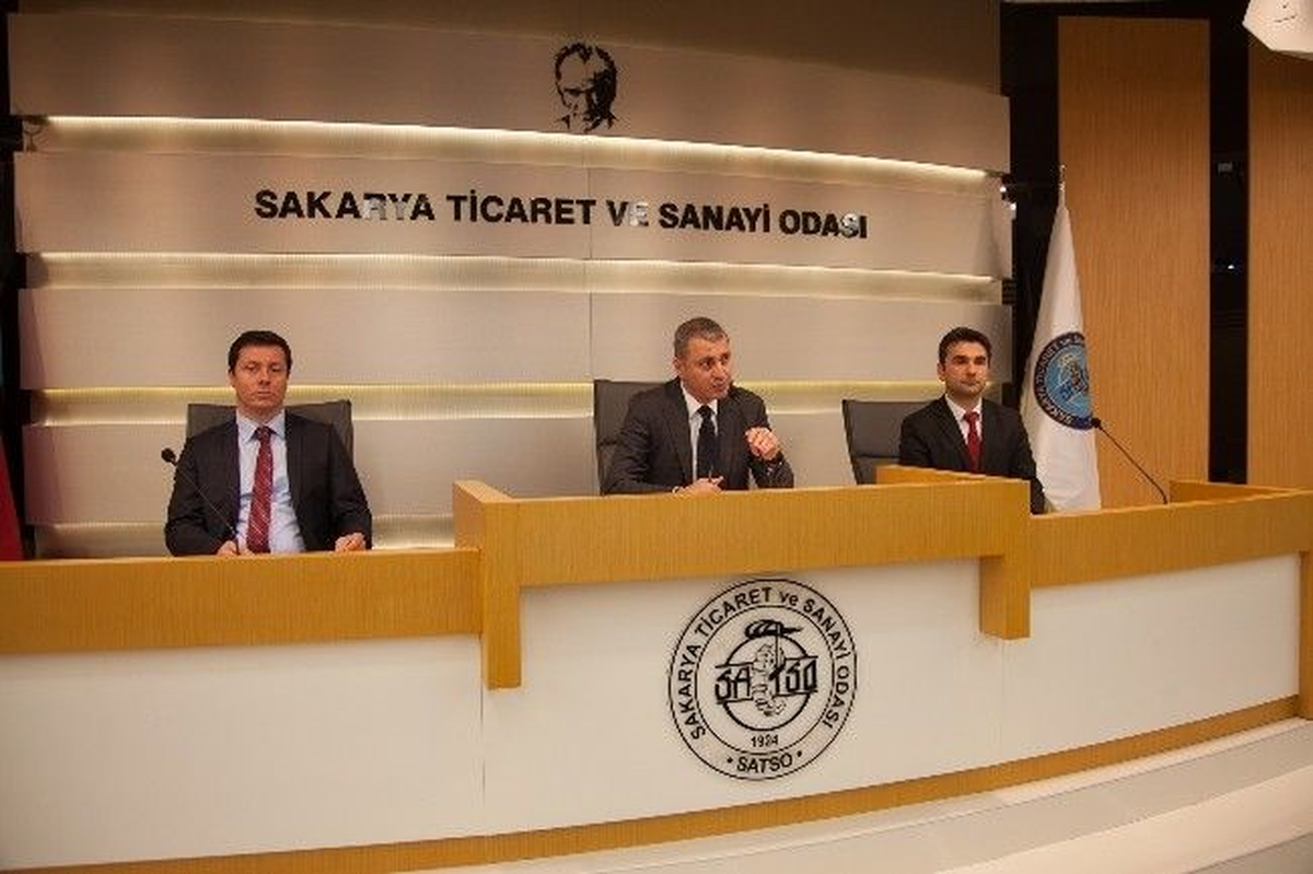 "Vizesiz Avrupaya Gitmeyi Hepimiz İstiyoruz"