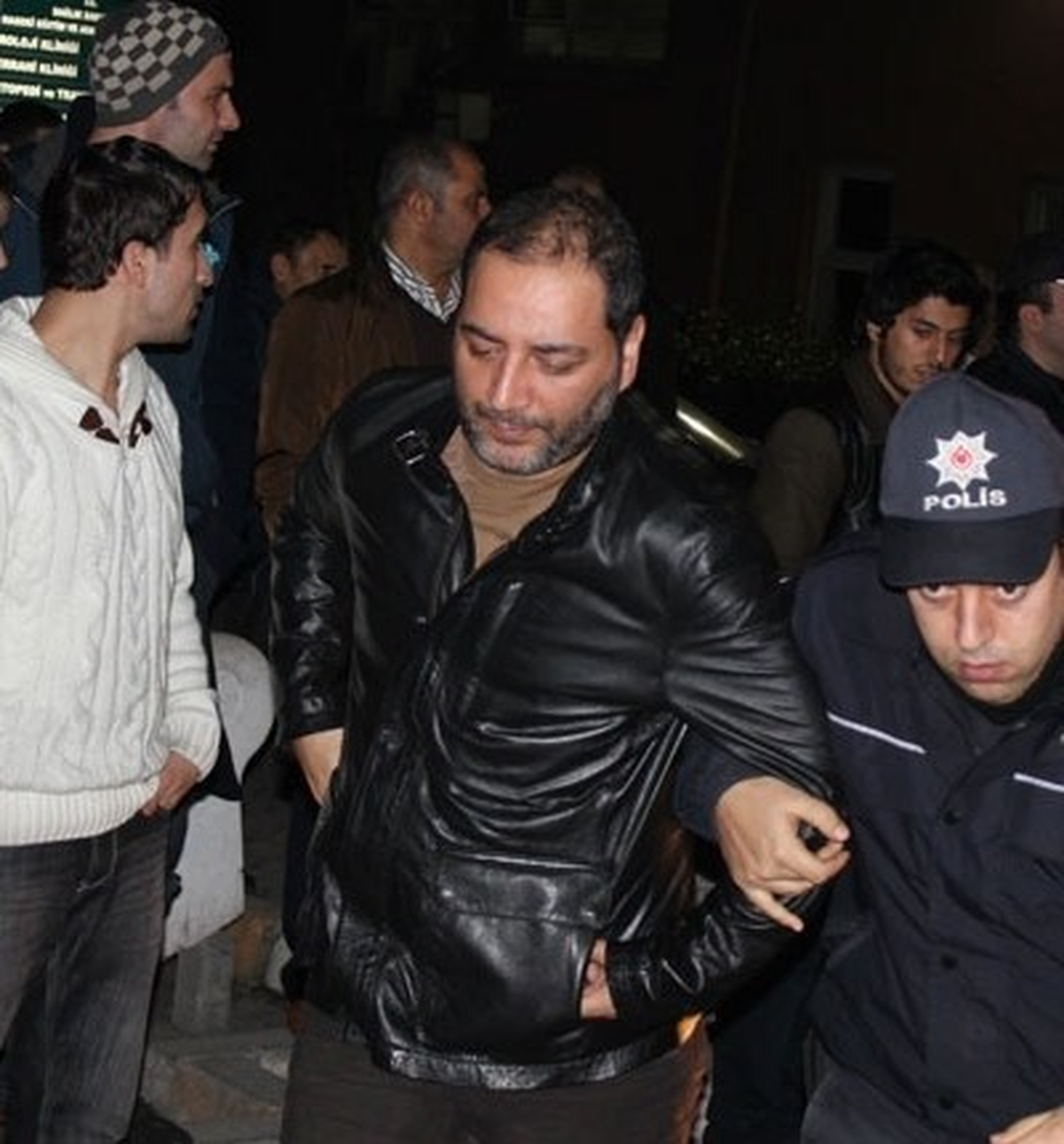 Yolsuzluk ve Rüşvet Operasyonunda 8 Tahliye