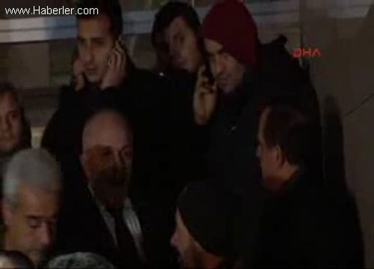 \'17 Aralık\' Operasyonunda Serbest Bırakılanlar Sevinçle Karşılandı