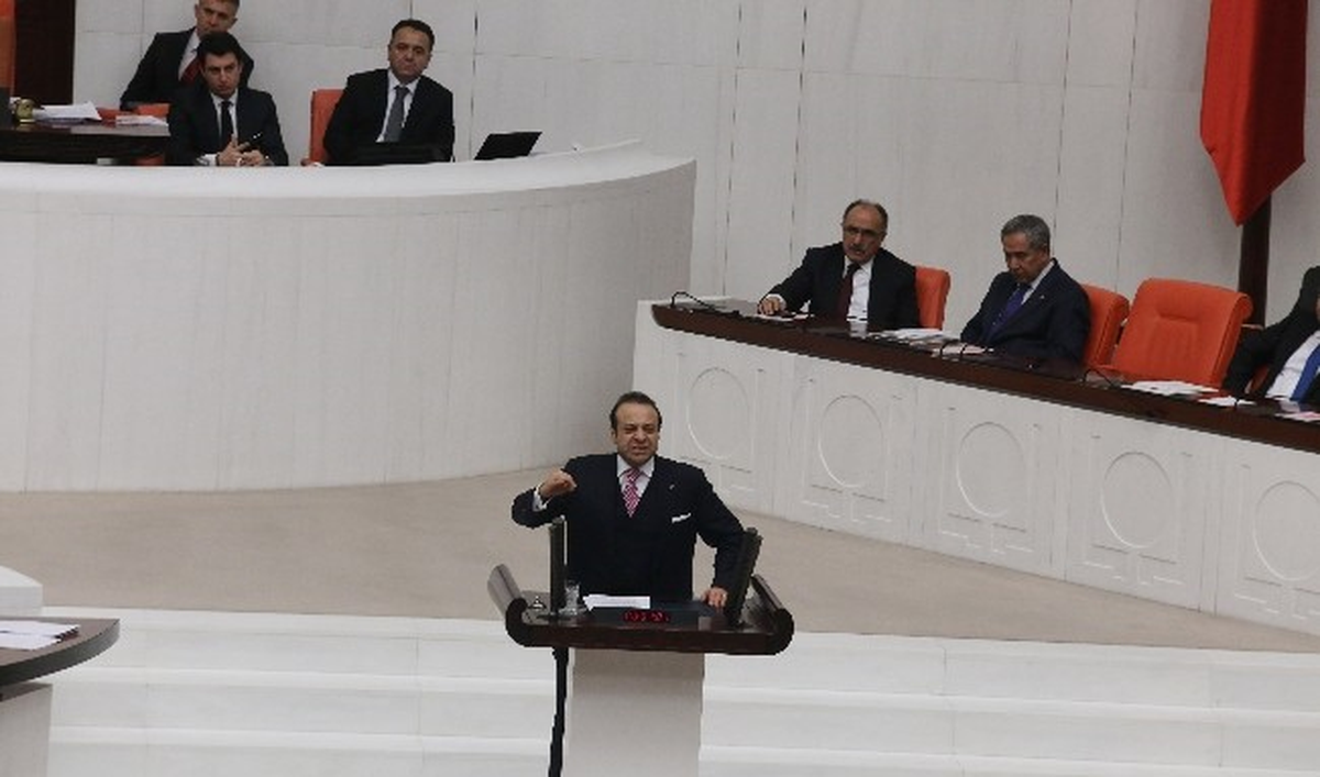 "Şundan Herkes Emin Olsun, Alnımız Ak Başımız Dik"