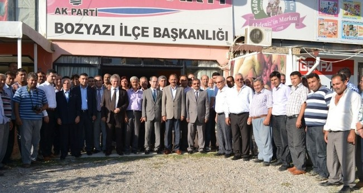 AK Parti Bozyazı İlçe Yönetimi İstifa Etti