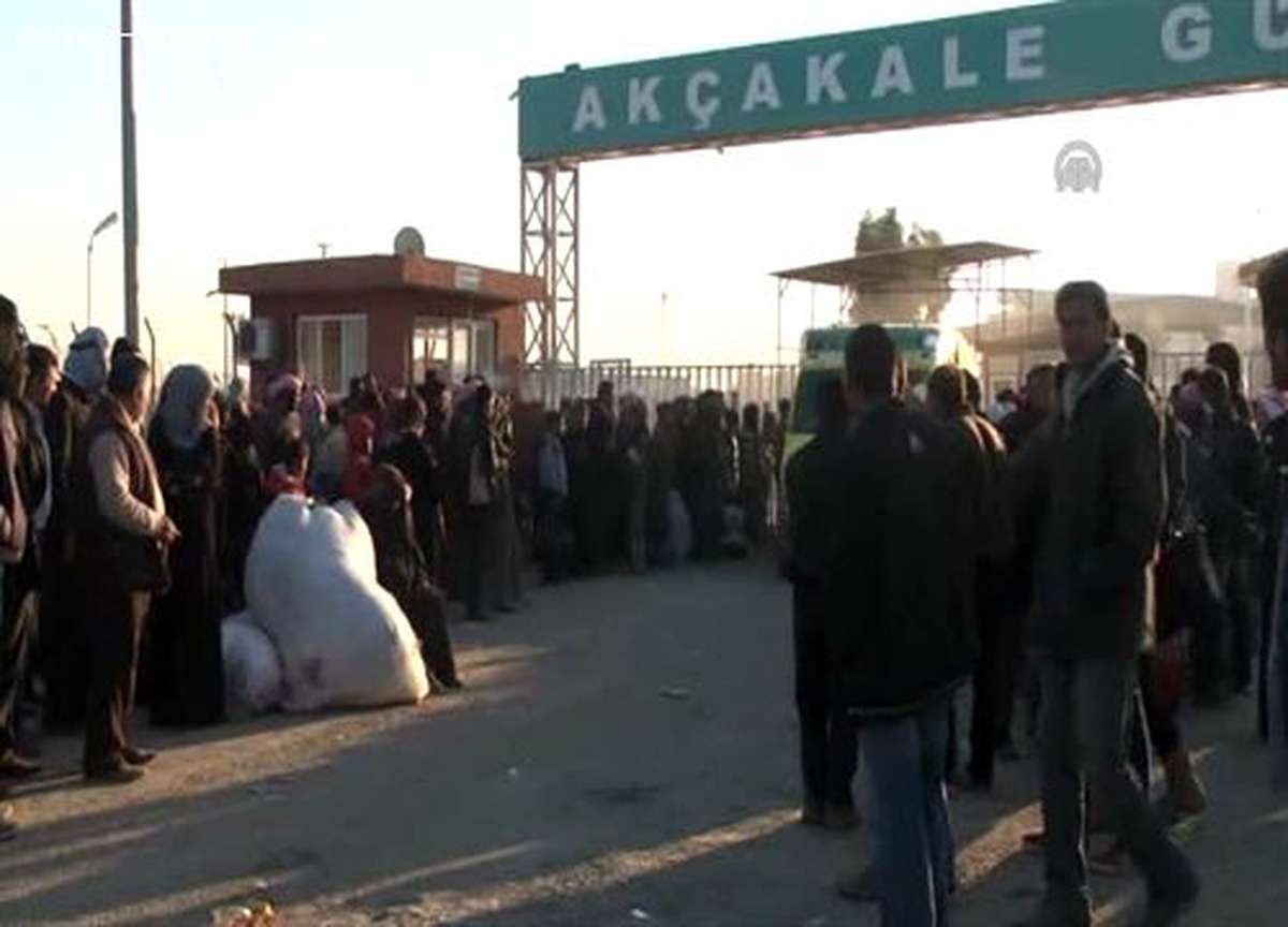 Akçakale Sınır Kapısı geçici olarak kapatıldı -