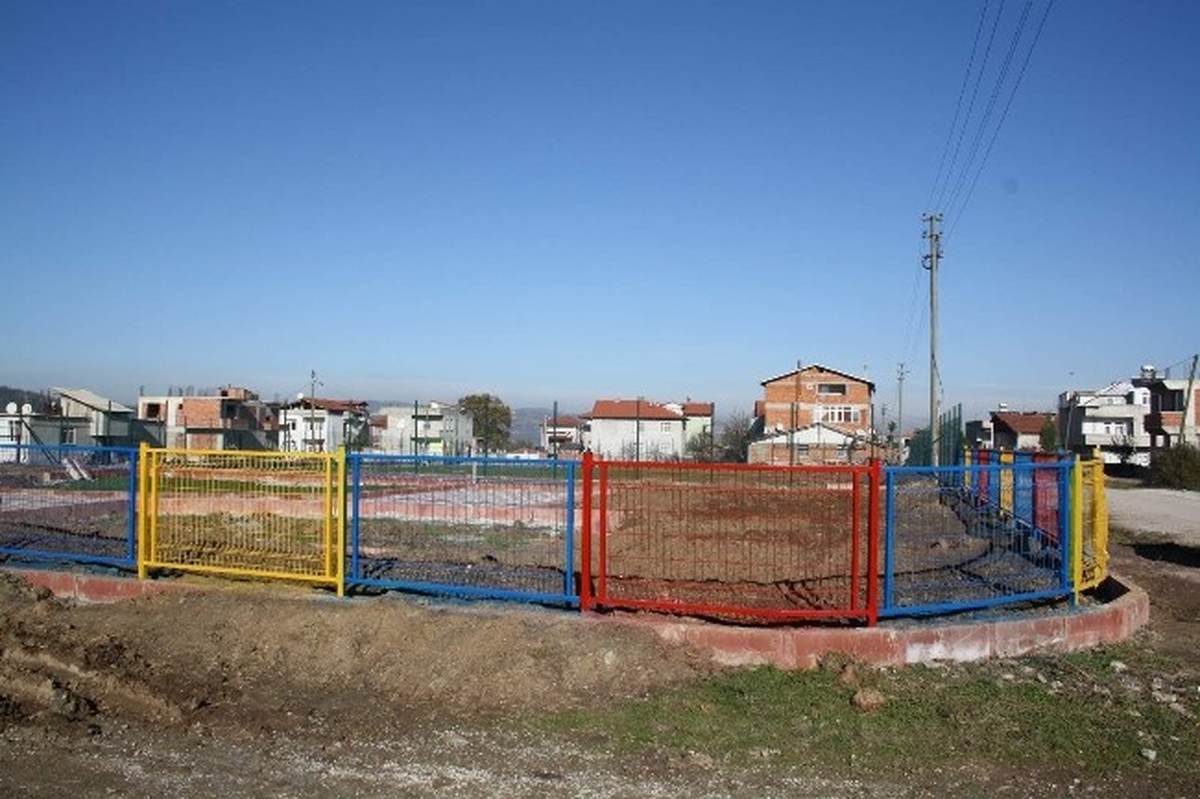 Arifiye Yeni Parklarına Kavuşuyor
