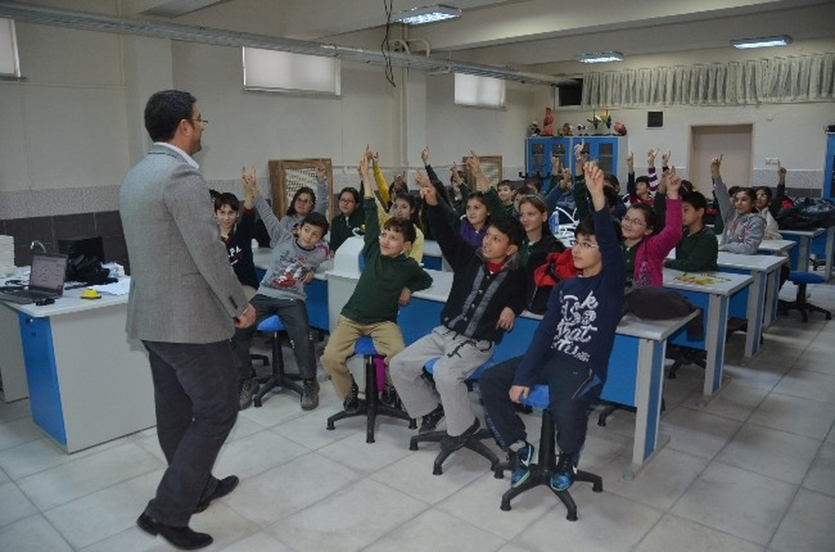 Bilecik Belediyesi Küçük Girişimcilerini Eğitecek
