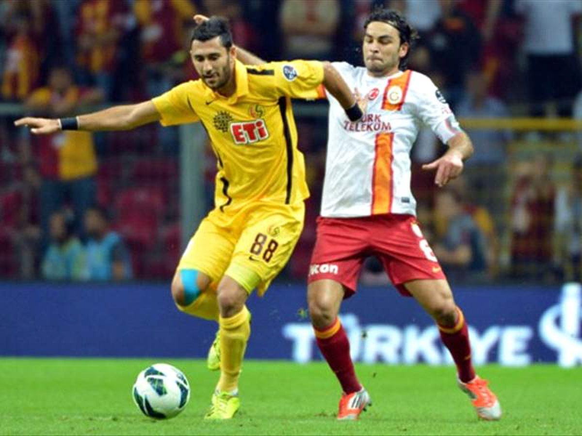 Cimbom\'da Büyük Operasyon